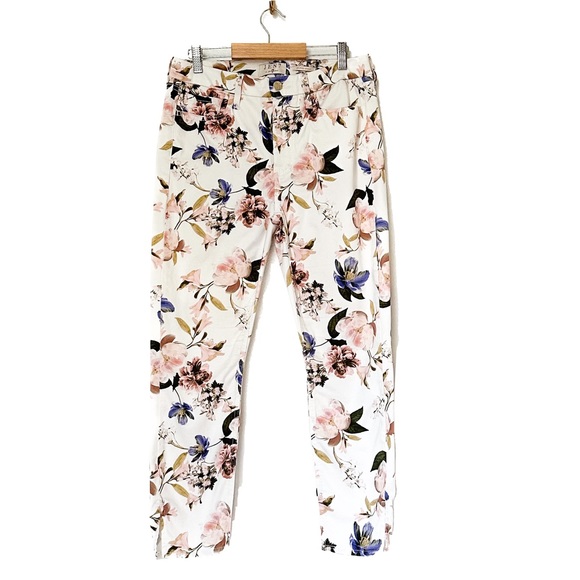 7 For All Mankind JEN7 Floral Cropped Skinny Jeans Capri Ankle — Size 8 - Picture 5 of 10